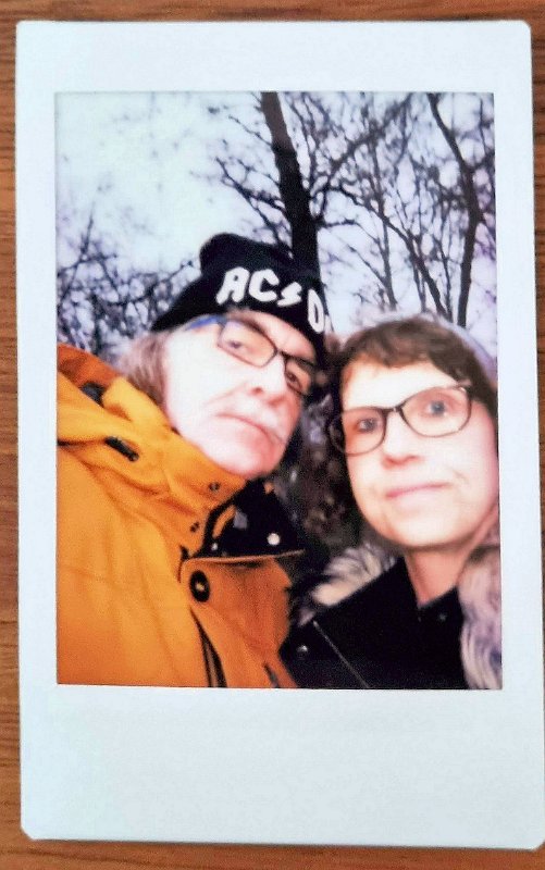 instax-2023-01-15 (12) Spazieren gehen im Winter