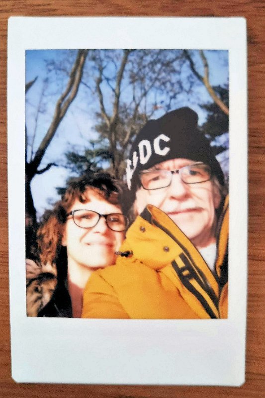 instax-2023-01-15 (8) Spazieren gehen im Winter