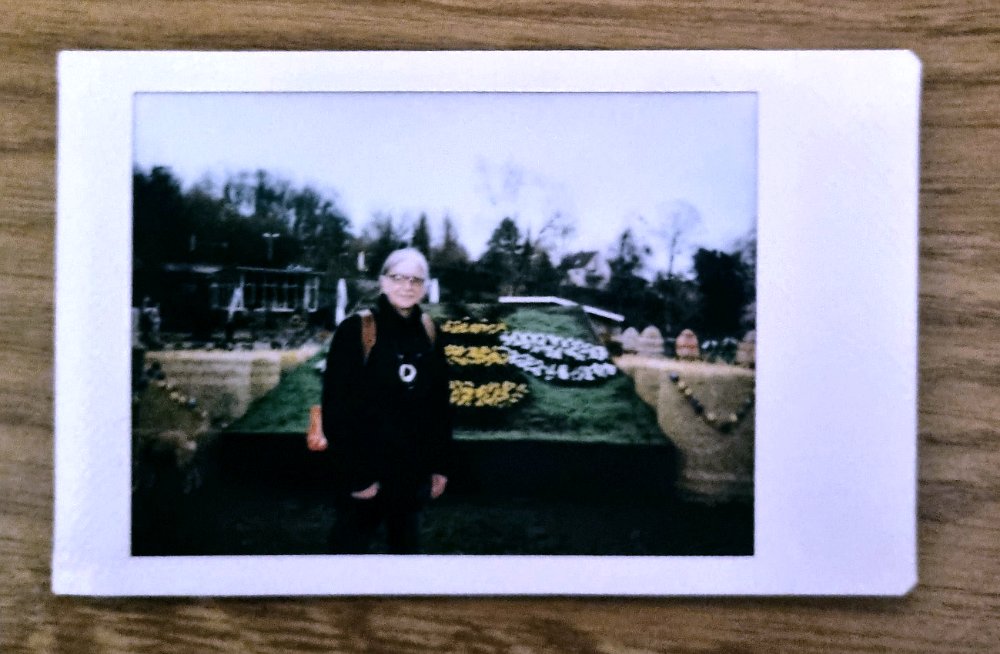 instax-dietmar-2023-03-24 Ostern naht.