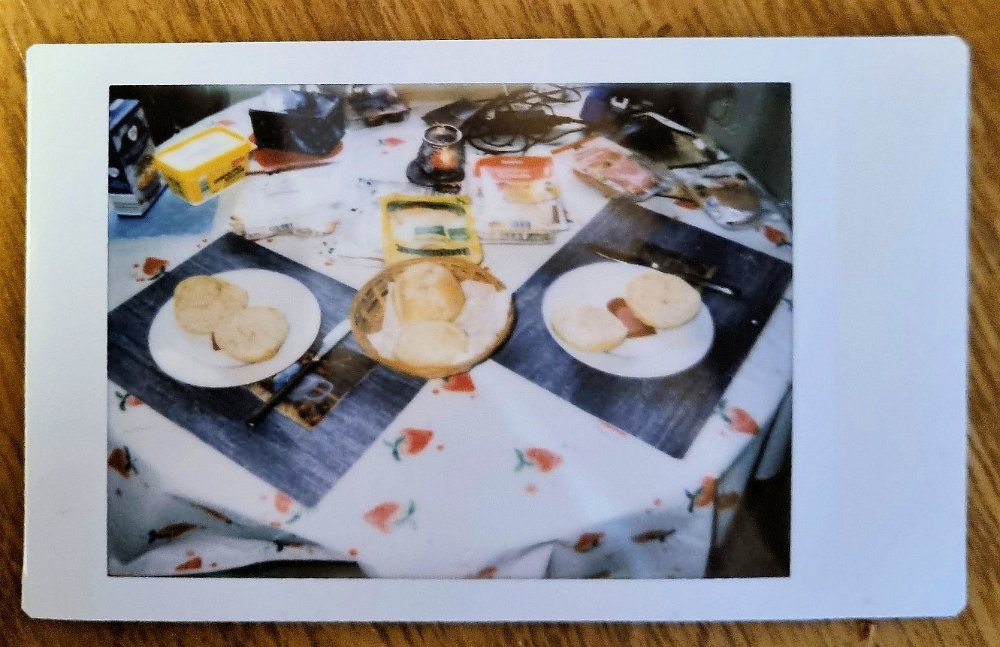 instax-fruehstueck-2023-03-31 Frühstück