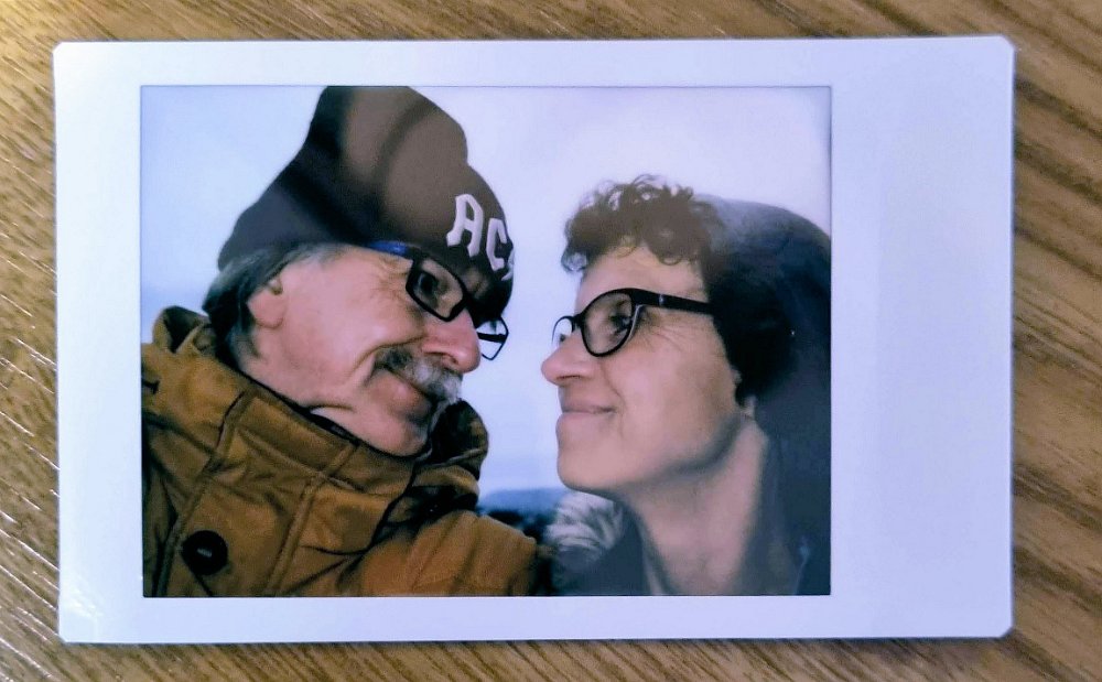 instax-wir-2023-04-02-2 Es ist etwas kälter geworden, also Mütze anziehen!